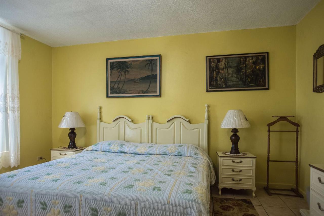 Beach Condos -Montego Bay Club Beach Resort Экстерьер фото