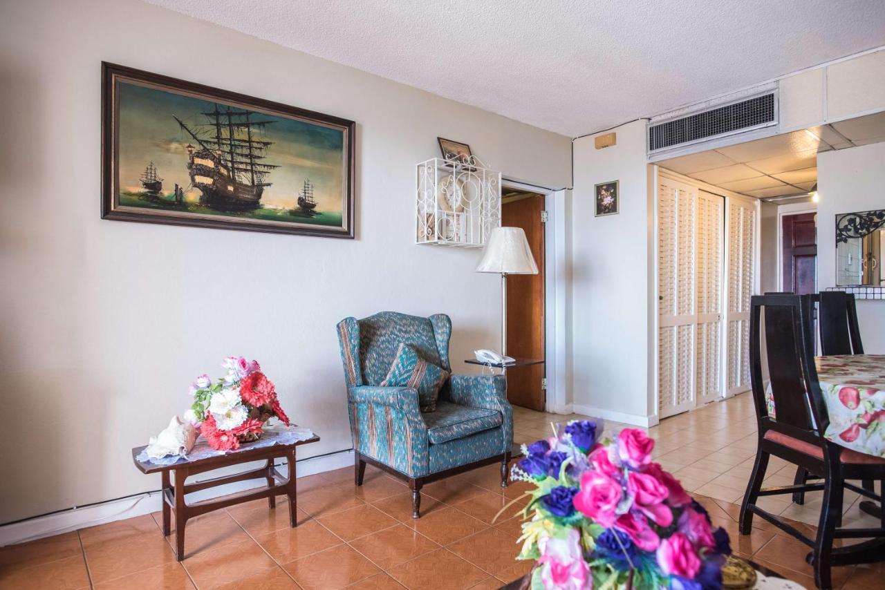 Beach Condos -Montego Bay Club Beach Resort Экстерьер фото